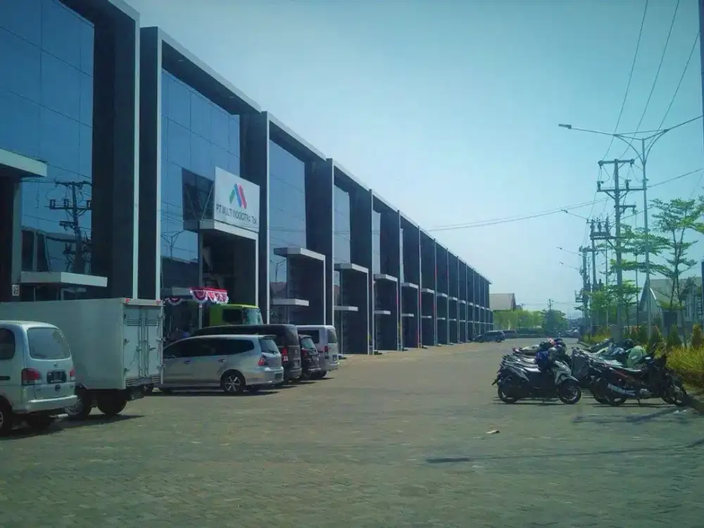 Dijual Gudang Fortune blok A, Tambak Sawah (Tropodo) Sidoarjo.  Gudang 1 lantai, office 3 lantai