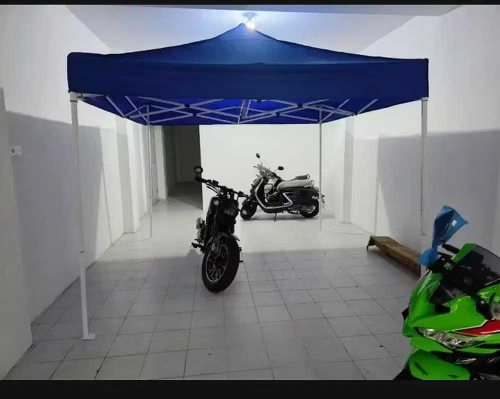 Dijual tenda, bekas jualan