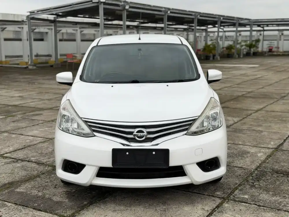 Nissan grand livina XV at 2015