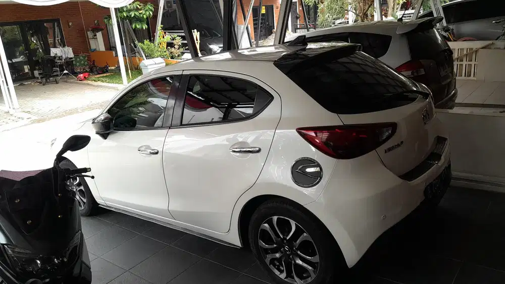 Mazda 2 2015 Bensin
