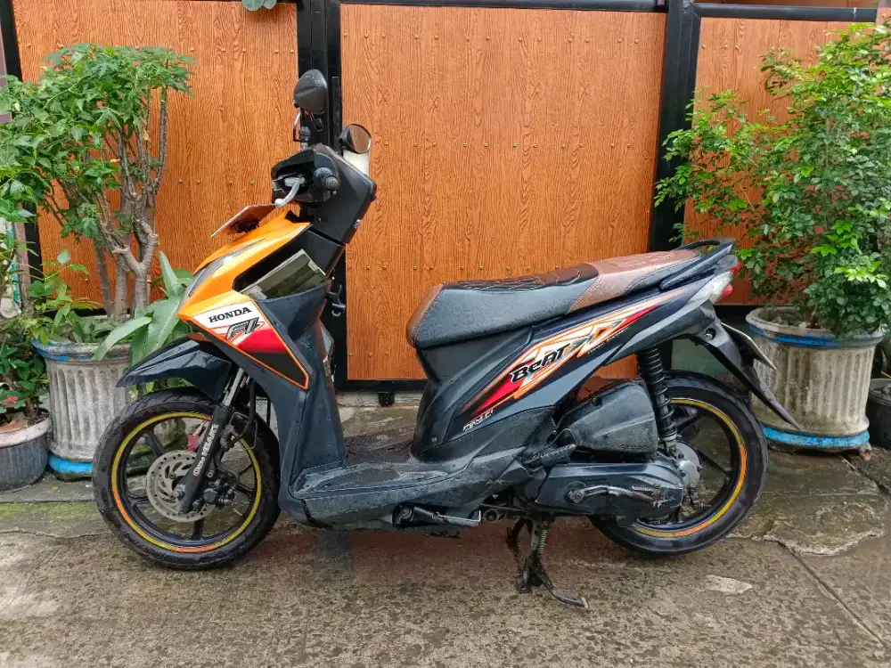 Honda Beat FI 2012 lengkap STNK BPKB