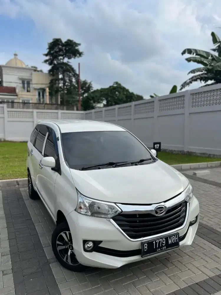 Daihatsu Xenia M Deluxe MT 2016 Xenia Manual 2016 Xenia M Deluxe 1.0