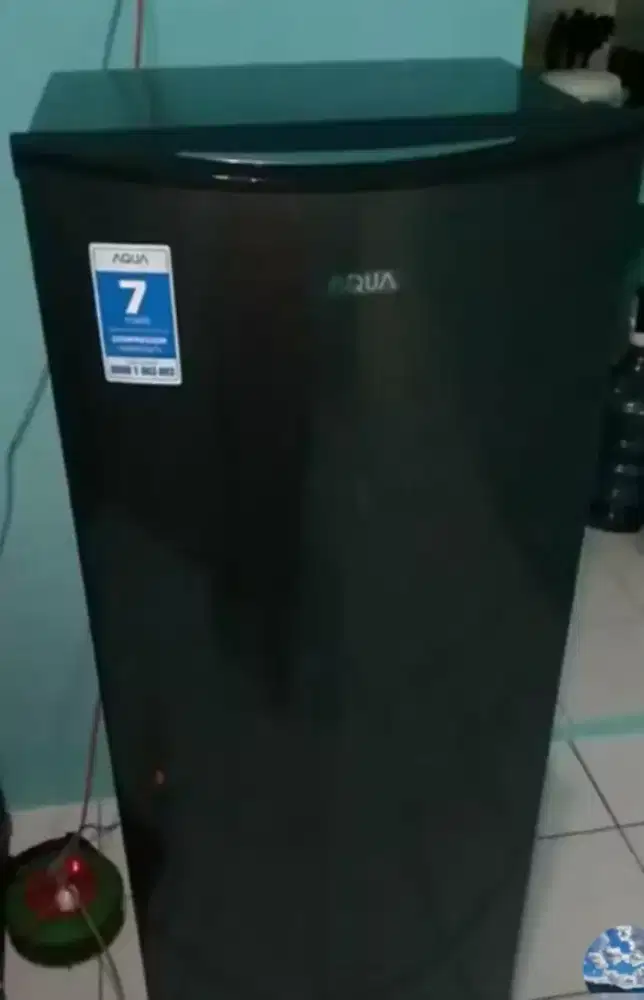 Kulkas aqua 1 pintu
