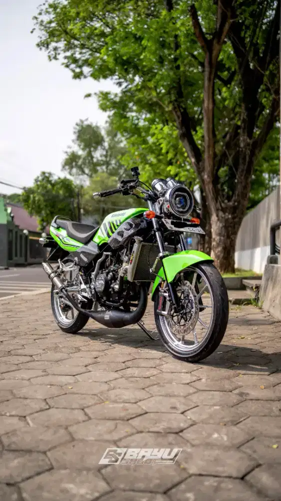 NINJA R CONVERT SS 2010 MOTOR SIAP DIAJAK NONGKRONG