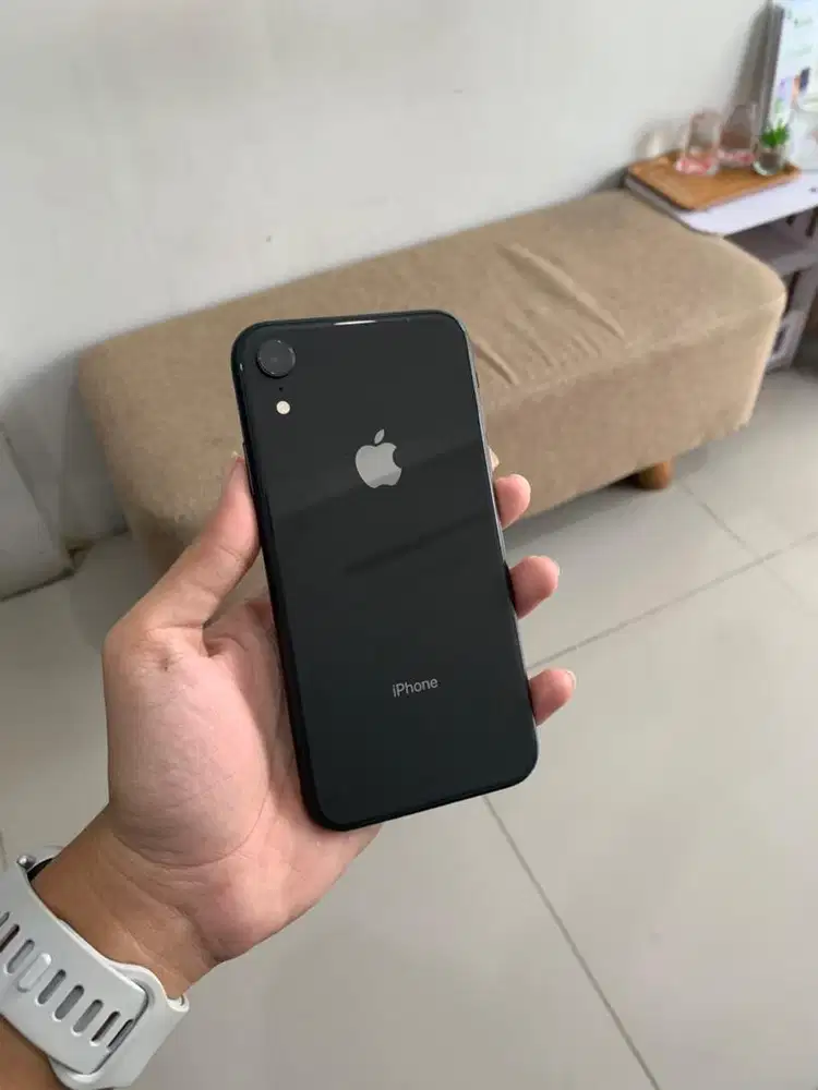 iPhone Xr 128Gb iBox