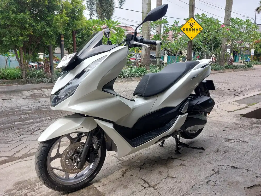 (DP 800 Rb)‼️ Honda PCX 160 CBS 2022 Cash, Kredit & Tukar Tambah
