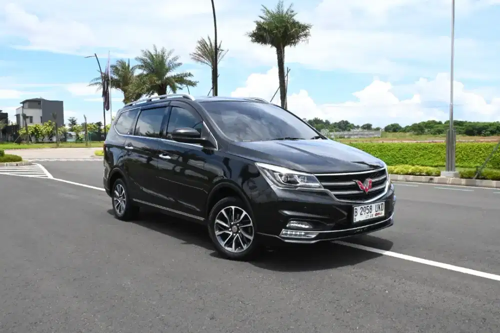 Cortez 1.8L AMT Sunroof 2018 Hitam