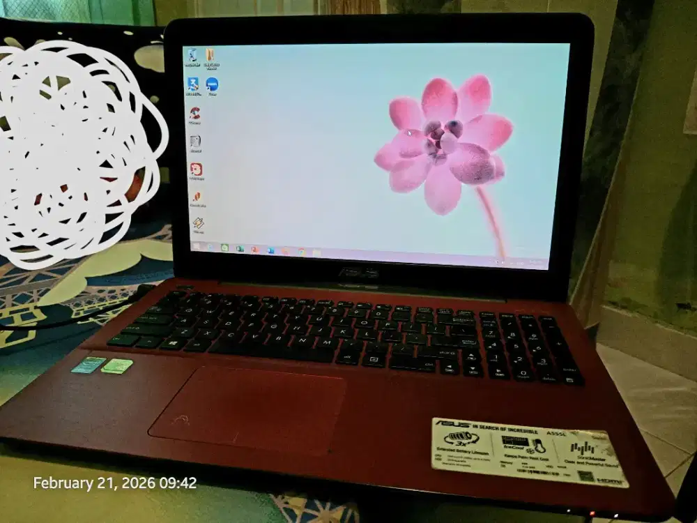Asus A555L (laptop 15,6 inci tahun 2016)