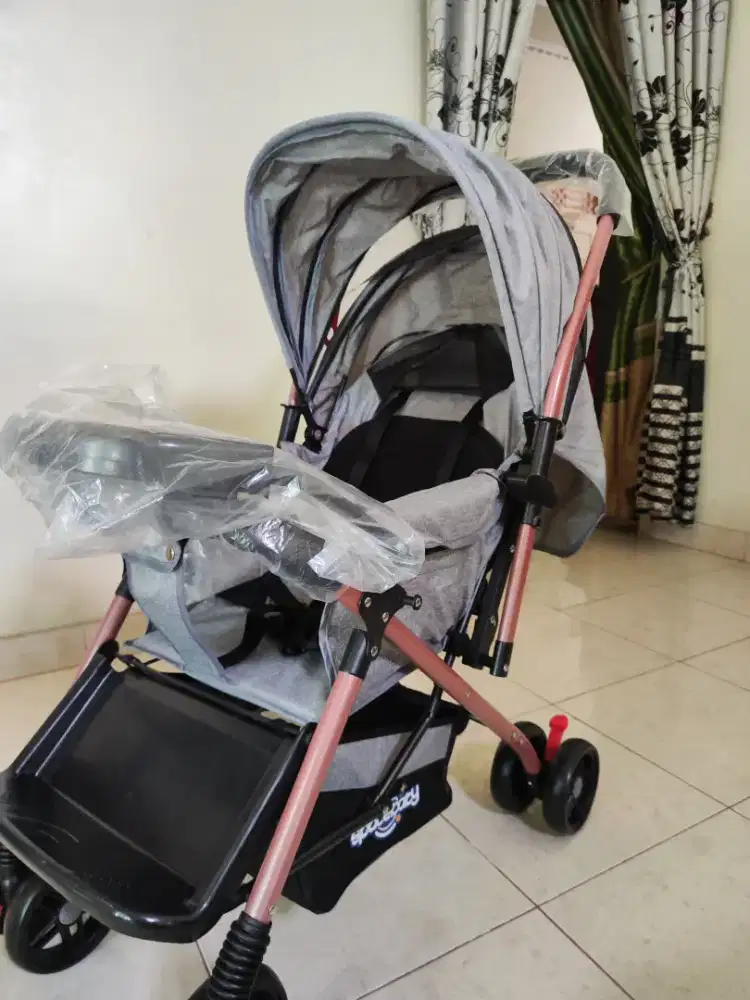 Strolleer kondisi baru blm pernah pakai