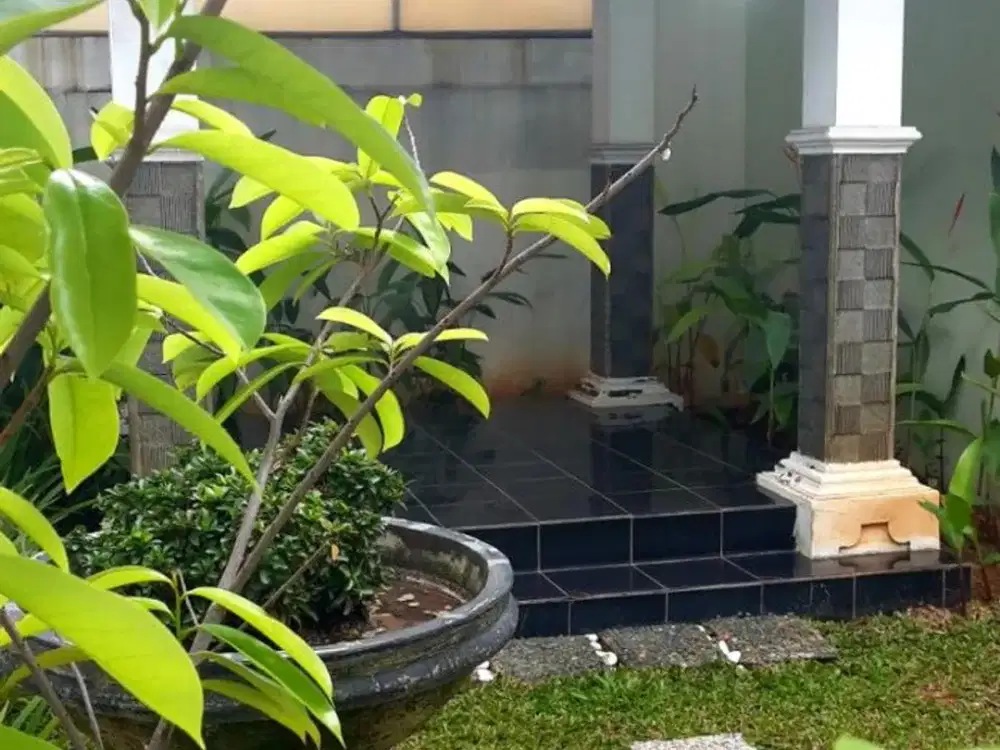 Fejg. Rumah Disewakan di Cluster Ivory Lippo Cikarang