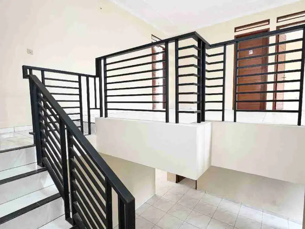 rumah siap huni murah strategis di pusat kota dkt Buahbatu