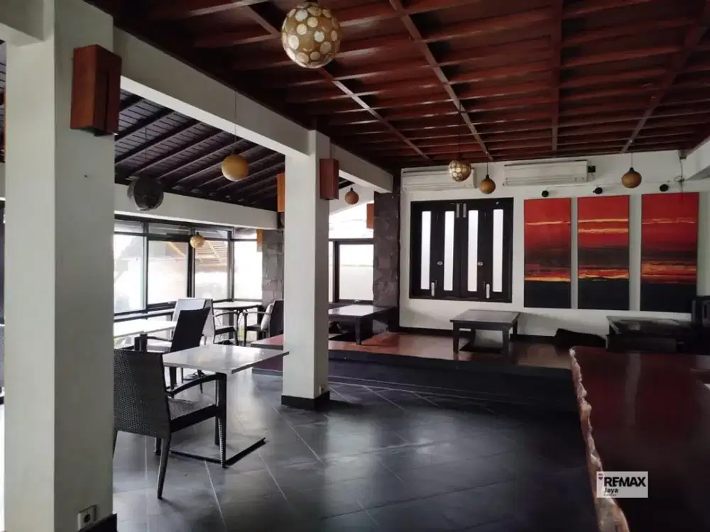 Ex Restaurant For Rent In Seminyak Prime Commercial Area