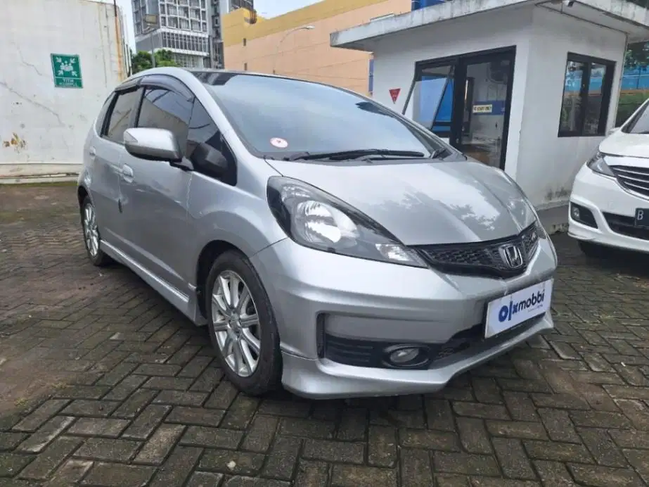 DP MURAH Honda Jazz 1.5 E Bensin-MT 2012  CKYHB