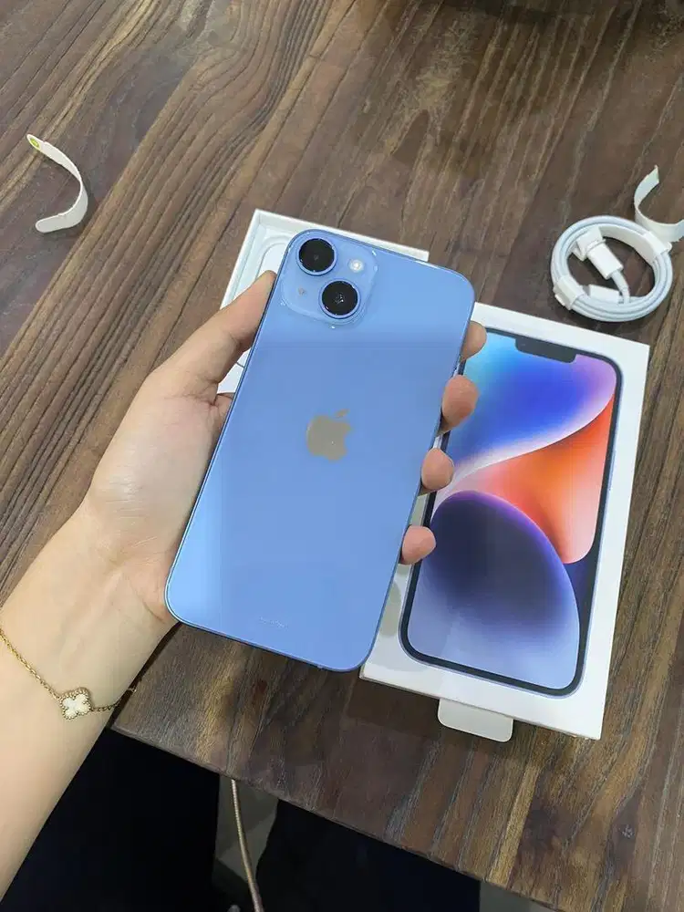 IPHONE 14 GARANSI TAM RESMI TERIMA CICILAN ATAU TUKAR TAMBAH