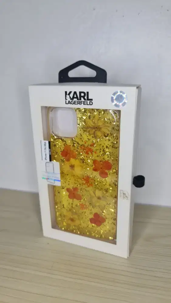 Casing case Iphone 11 Pro Max Like New