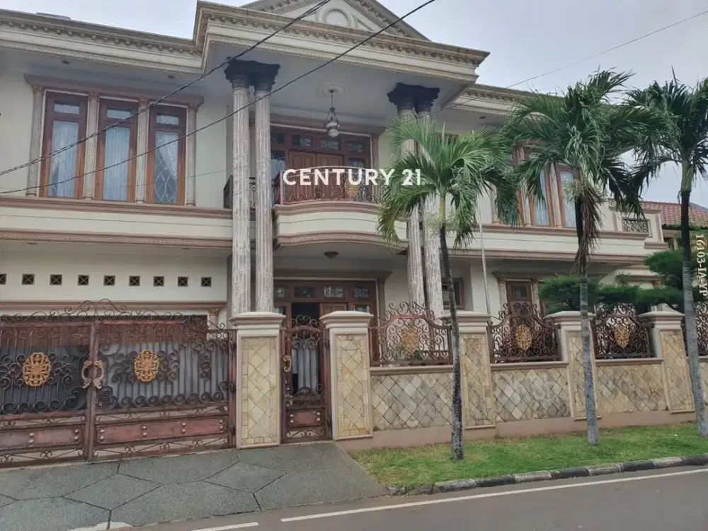 Rumah siap huni town house area Veteran Jakarta Selatan lokasi strategis dekat Tol Jorr, Pondok Indah Mall, RS Suyoto