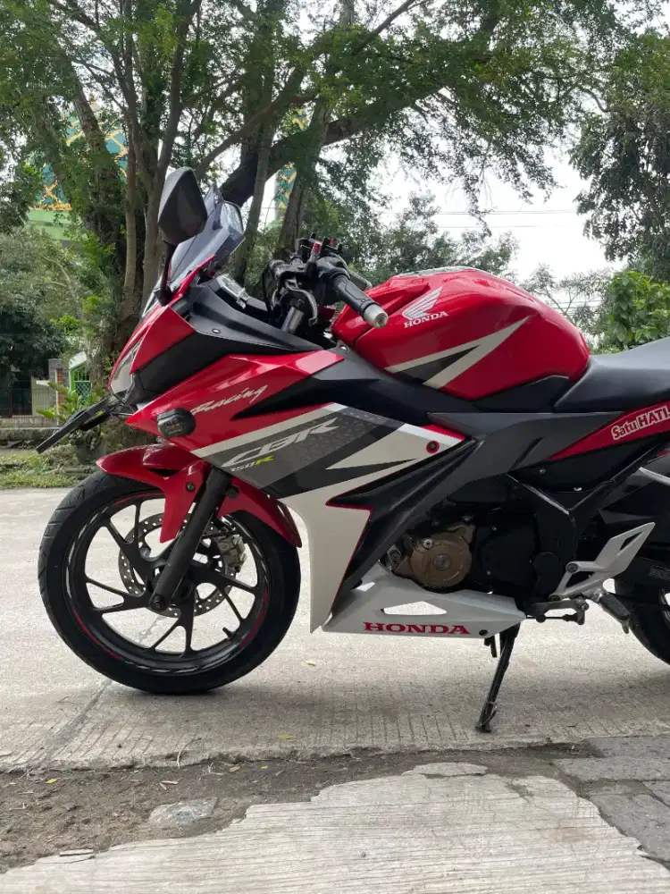 CBR 150 2018 km 18rb