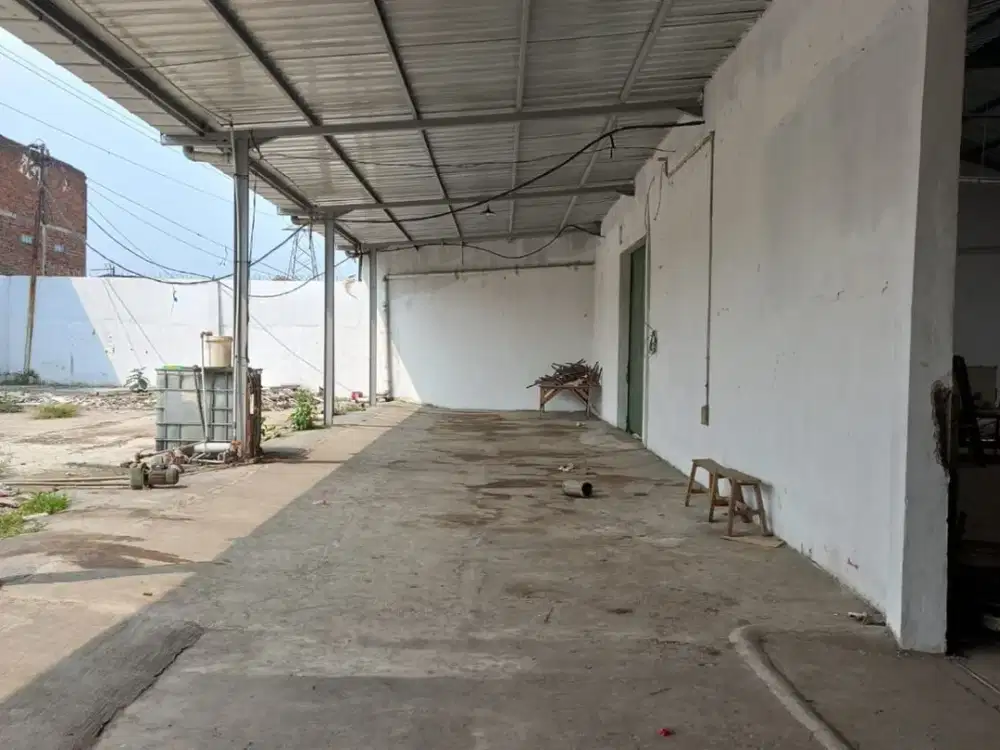 GUDANG LUAS LOKASI BAGUS STRATEGIS SIAP PAKAI DI CIBADUYUT BANDUNG