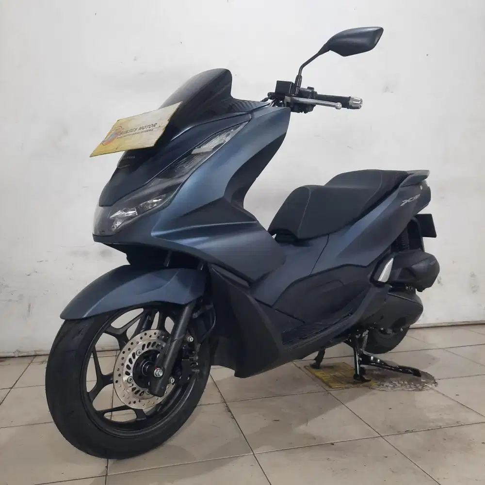 HONDA PCX 160 CBS TAHUN 2023 CASH DAN KREDIT SYARAT MUDAH