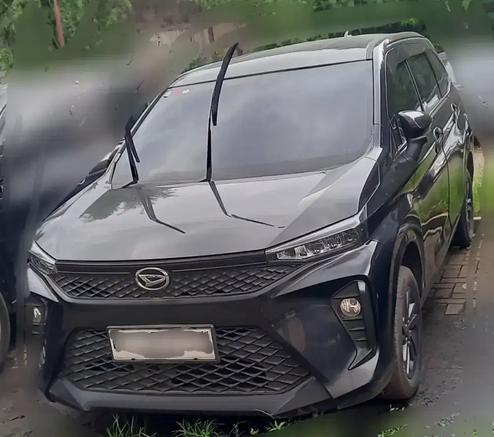 Daihatsu Xenia 2022 Foglamp Hitam