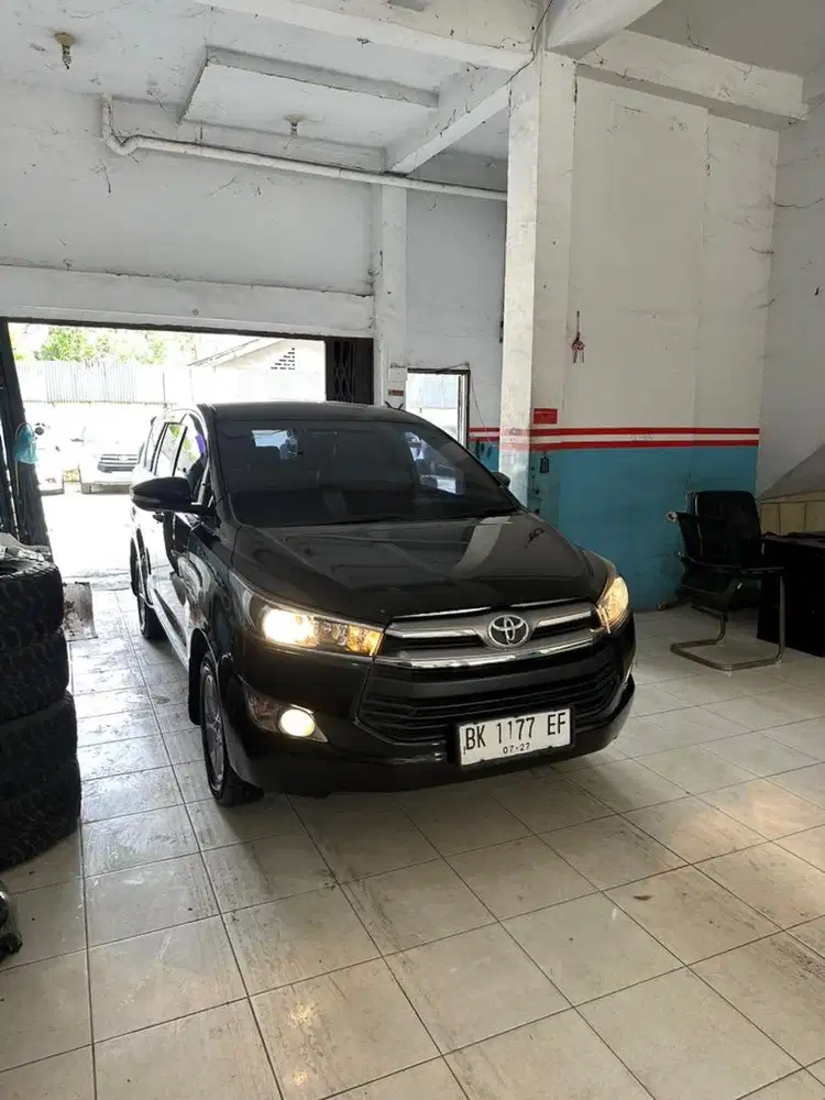 (Dp25jt) Toyota Innova Reborn V Manual Bensin 2017 Murah