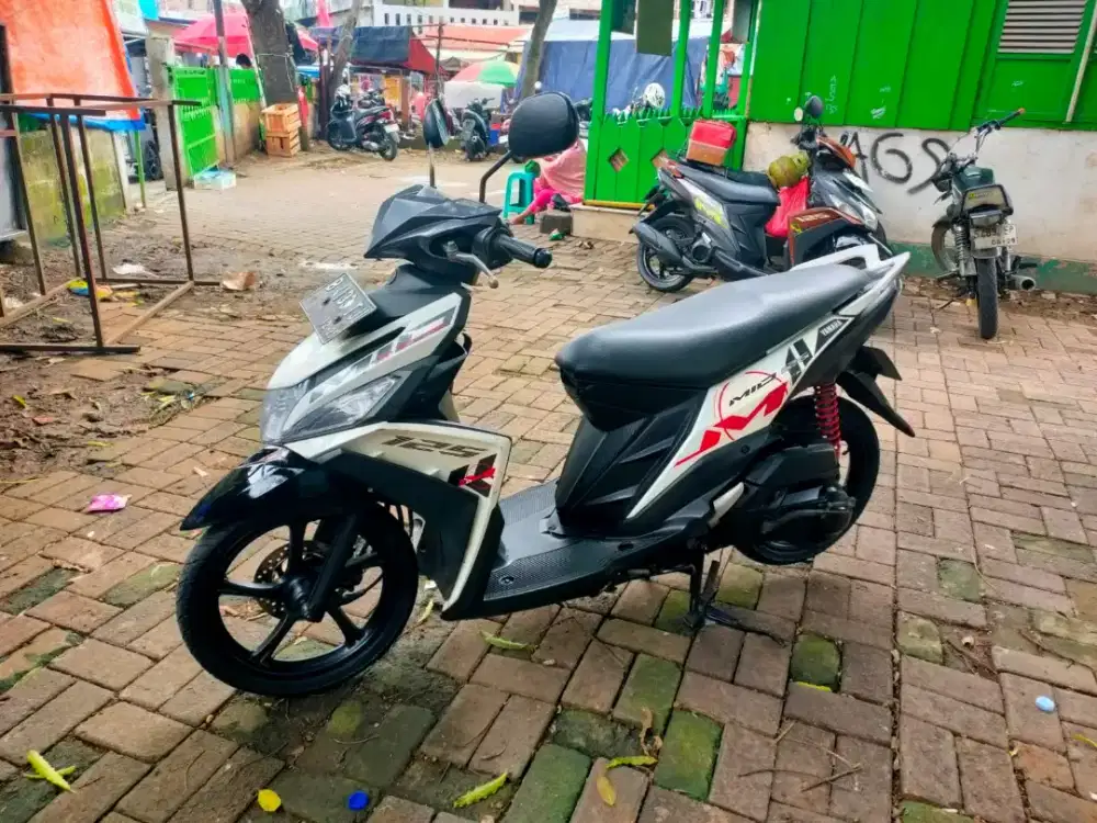 Yamaha Mio M3 125cc Fullinjeksi Tahun 2015