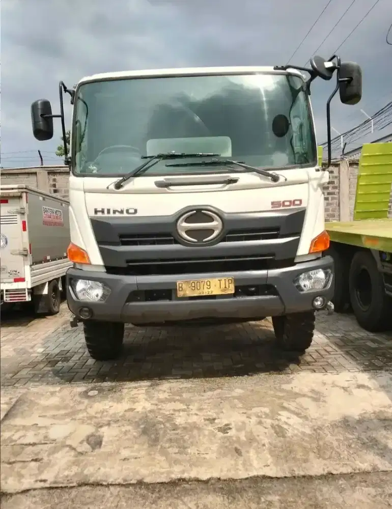 Hino Ranger FM 260 JM Mixer