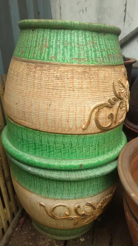 Pot Tanaman tanah liat