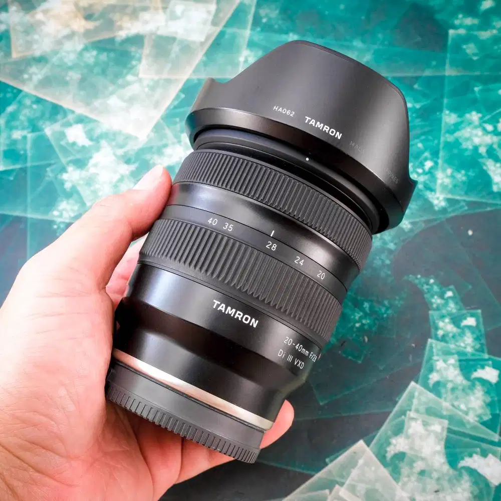 Tamron 20-40mm F2.8 Di III VXD for Sony. Fullset Mulus Sekali. Garansi