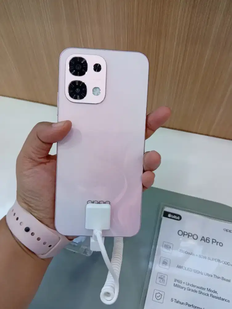 Oppo A6 pro 256Gb