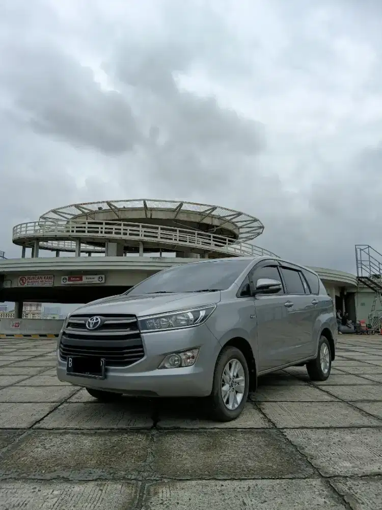 Toyota Kijang Innova G Bensin AT 2.0 Terawat 2016 KM LOW 9 RB LIKE NEW