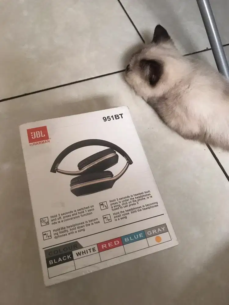 headphone JBL masih segel