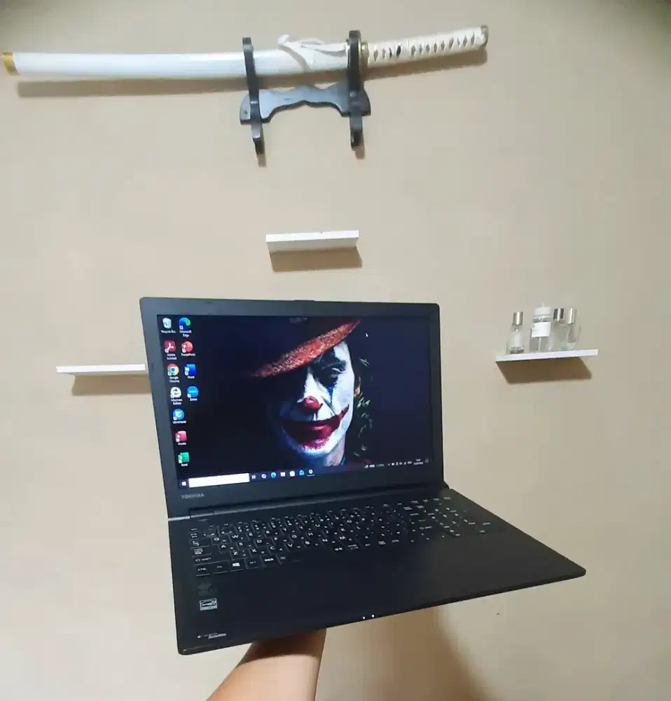 Laptop Kantoran Toshiba i5 RAM 8GB HDD SSD Cepat Harga Terjangkau