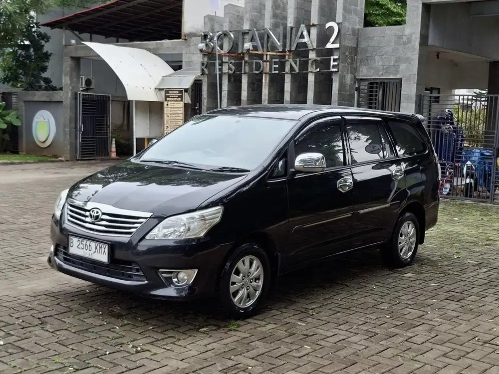 Innova G LUXURY 2012 At termurah !!
