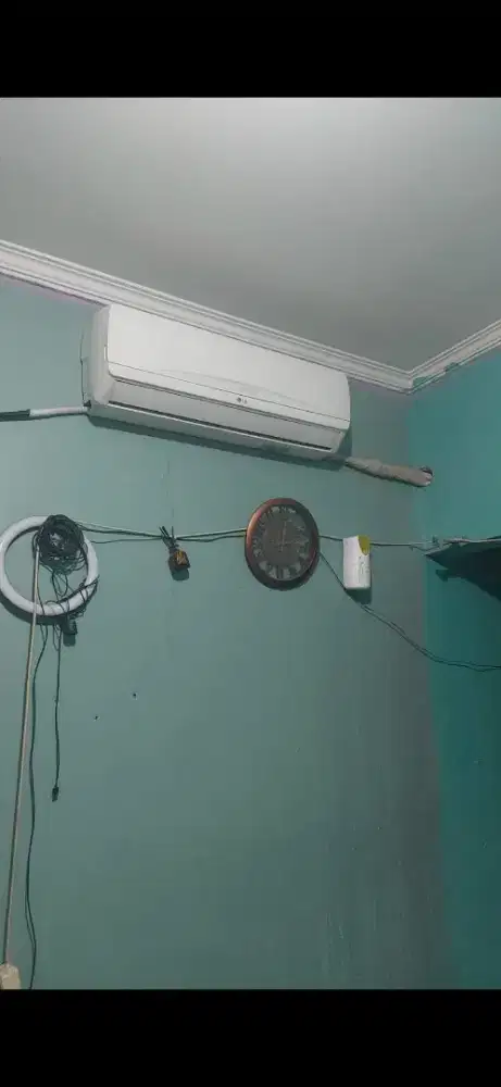 Jual Cepat Barang2 Kontrakan, Mau Pindahan AC/KASUR/LEMARI