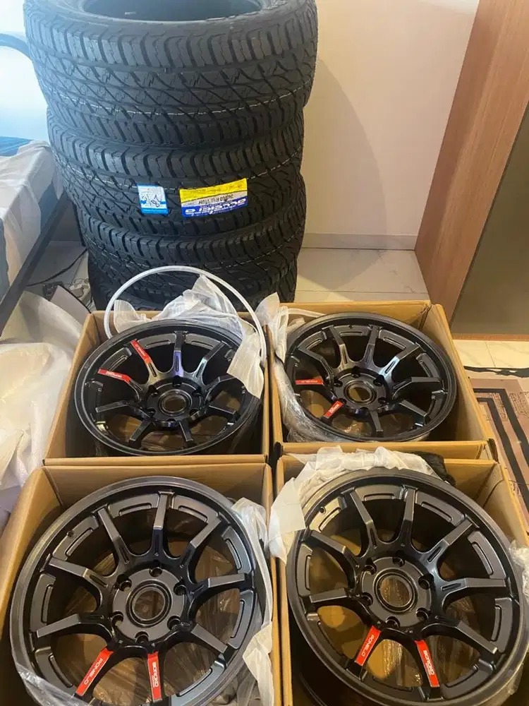 Dijual Velg HSR R18 Dan Ban Acellera AT