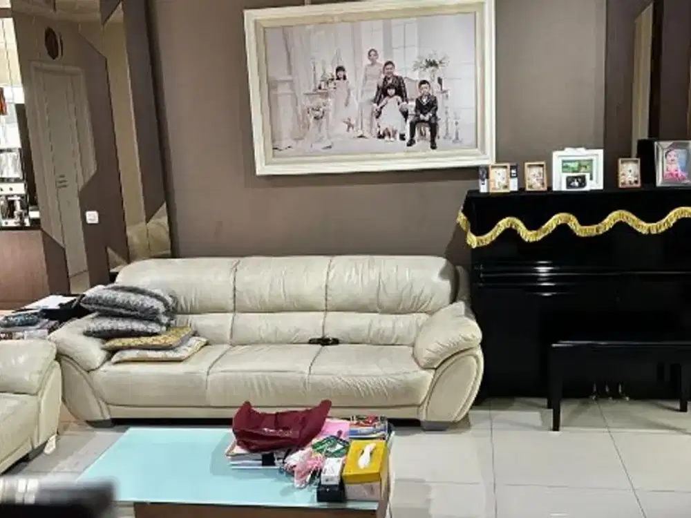 dijual rumah 2 lantai Perumahan BSD Sektor The Eminent