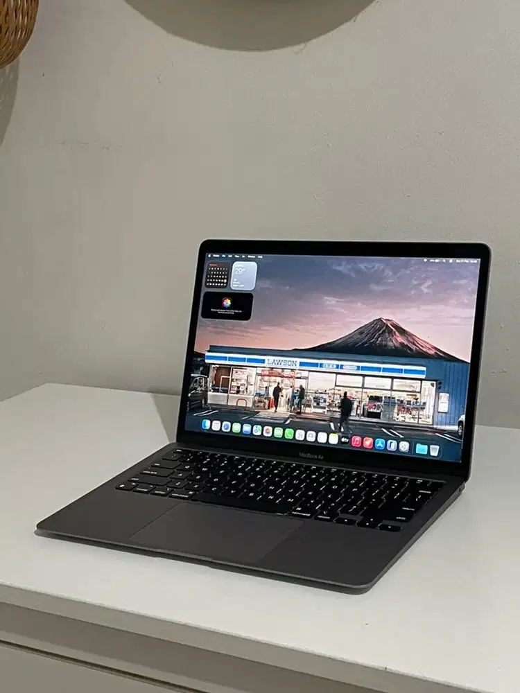 MacBook Air 2020 M1 8/256