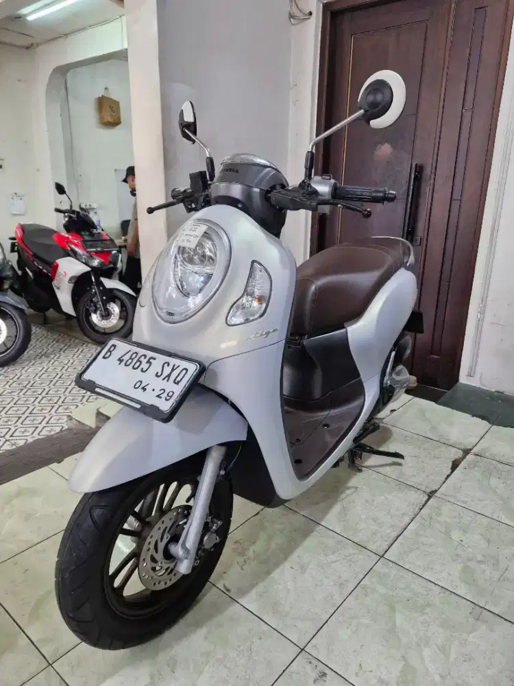 SCOOPY 2024 KEYLESS, GRATIS BALIK NAMA DKI, FULL ORSINIL, MESIN SEHAT