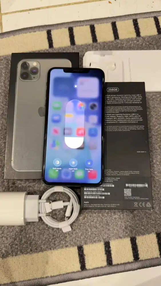 Iphone 11 Promax 256GB Green Resmi Ibox Mulus Lengkap