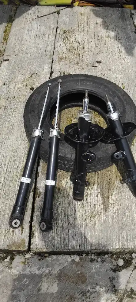 Shokbreker honda crv 2018-2023