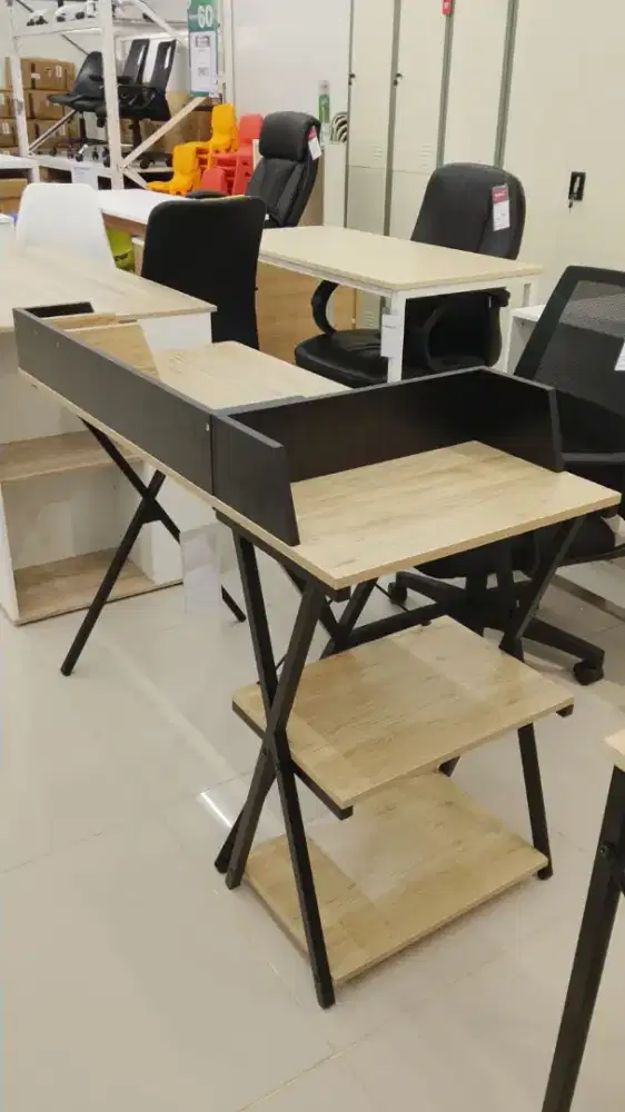 Set meja belajar minimalis