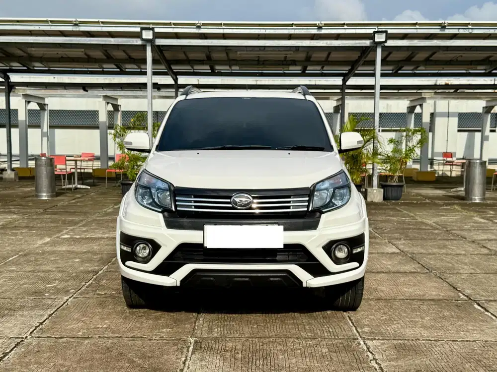 DAIHATSU TERIOS R ADVENTURE AT 2016 Bensin