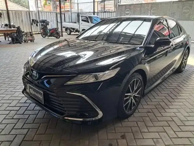 LOW DP Toyota Camry 2.5 Hybrid-AT 2023 9NN