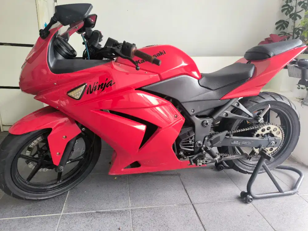 KAWASAI NINJA 250 MULUSS