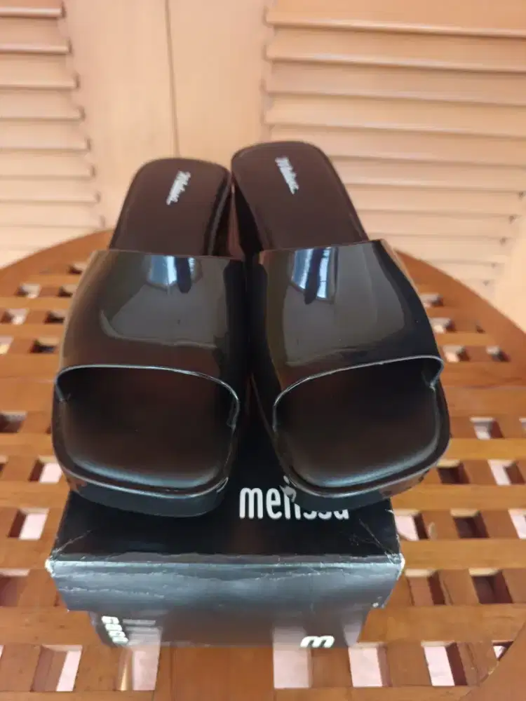 [Like New] Wedges MELISSA Shape AD Original Hitam Size 38