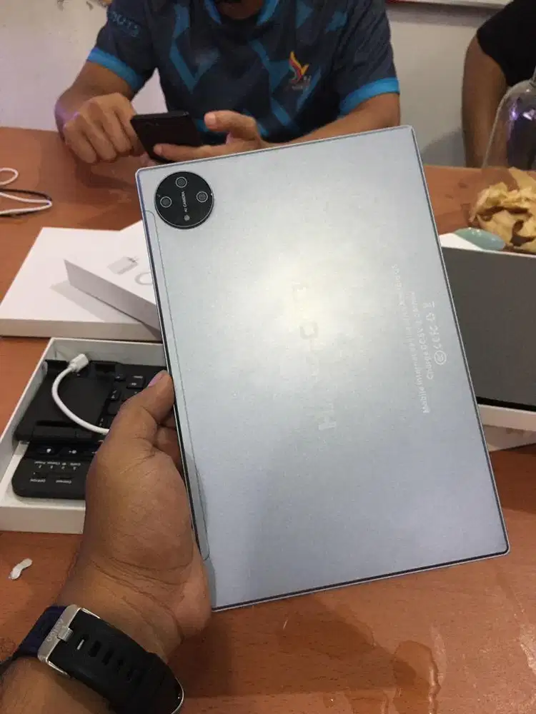 Tablet pc untuk anak 4/64GB lengkap keyboard dan spen