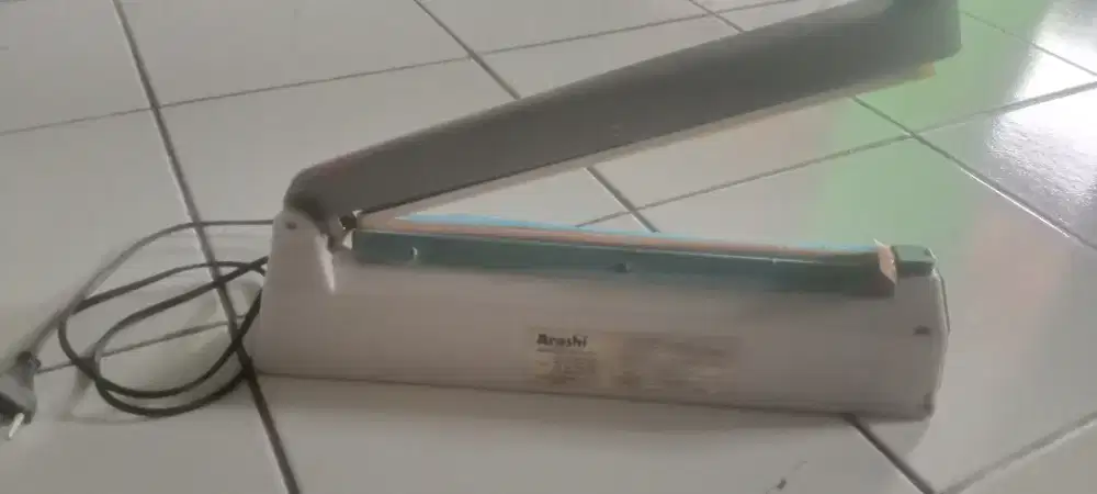 Mesin perekat plastik impulse sealer