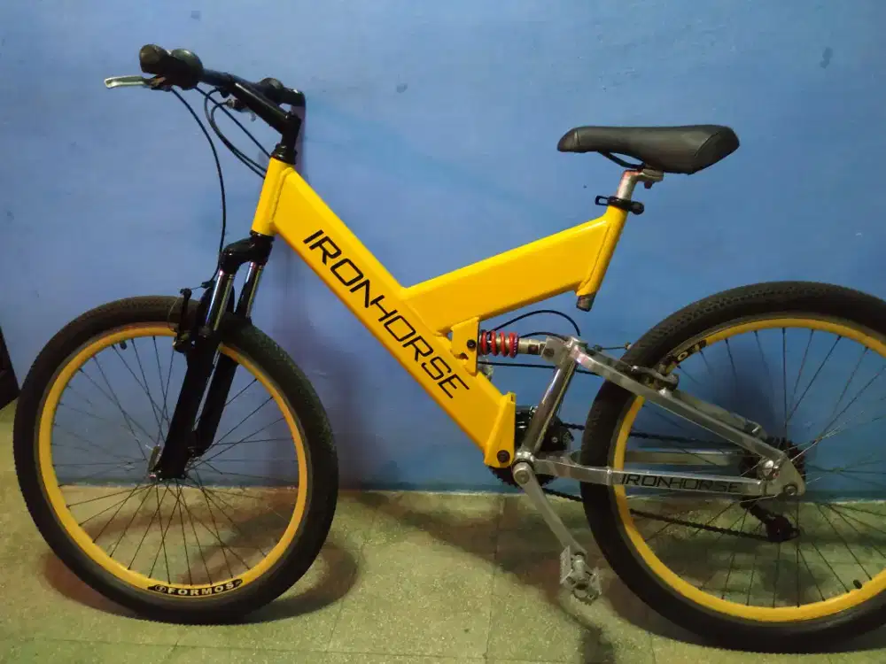 Sepeda Gunung Iron Horse