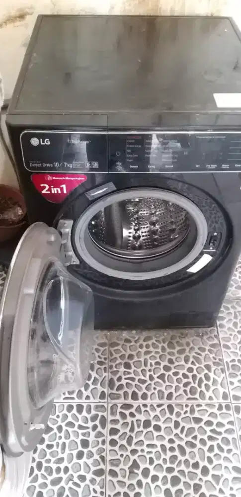 LG MESIN CUCI BAJU